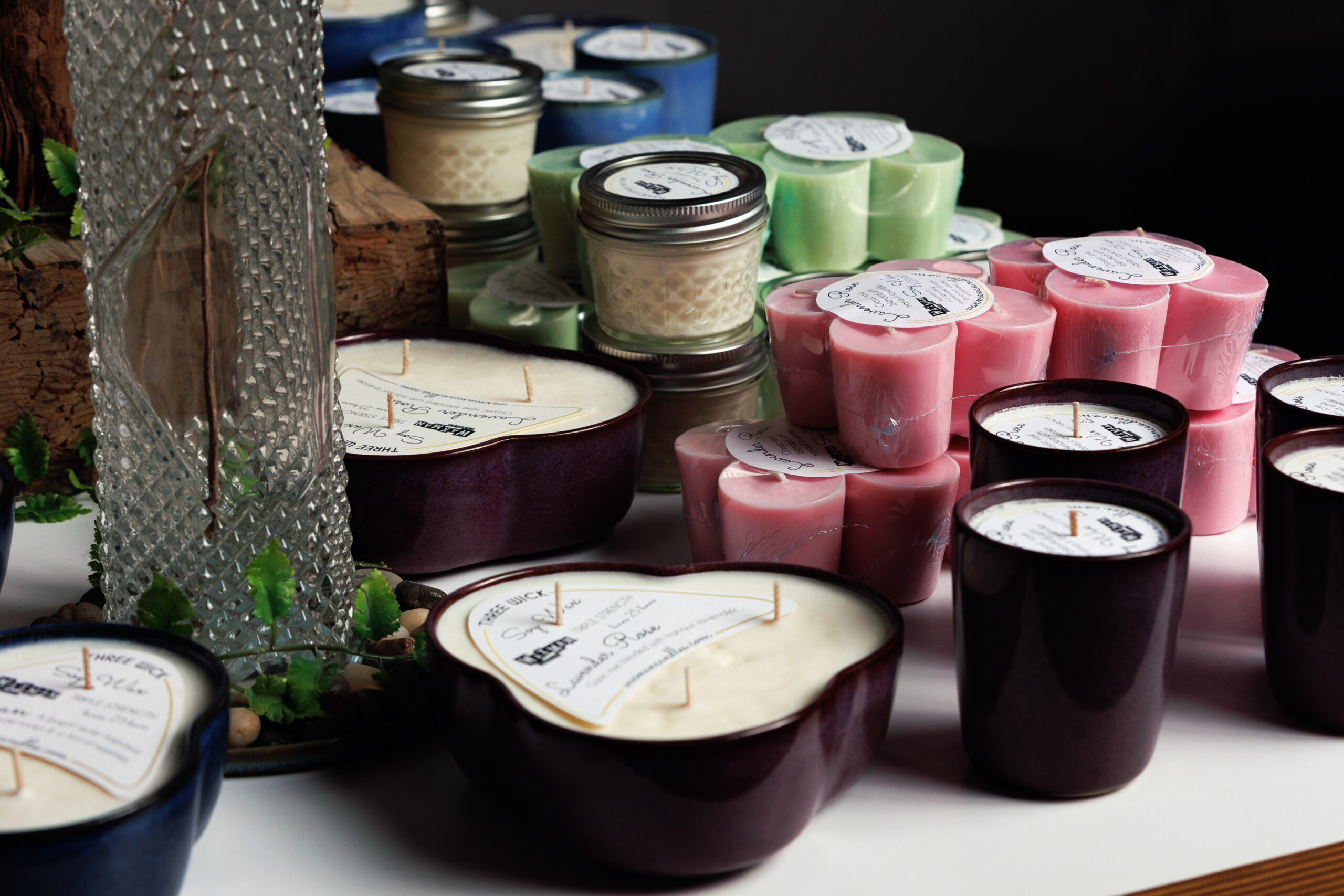 Waxman6626E-2 Soy wax candles in retail display.